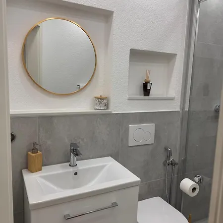 Διαμέρισμα Traumhaft Moderne In 78554aldingen